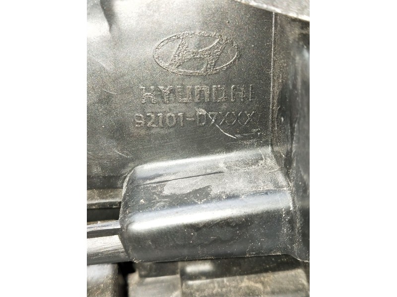 Recambio de faro izquierdo para hyundai tucson (tl, tle) 1.7 crdi referencia OEM IAM 92101D7200 L009D20173P 92101D7XXX