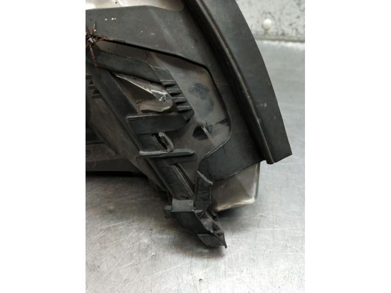 Recambio de faro izquierdo para bmw 3 (e46) 320 d referencia OEM IAM   