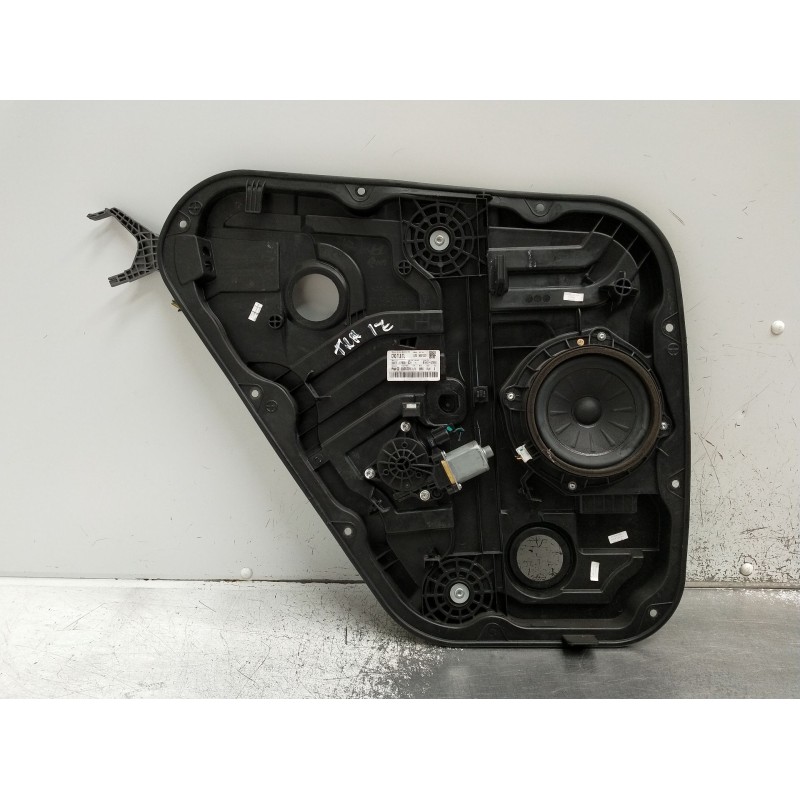 Recambio de elevalunas trasero izquierdo para hyundai tucson (tl, tle) 1.7 crdi referencia OEM IAM 9215000100 5P 5601323 83470D7