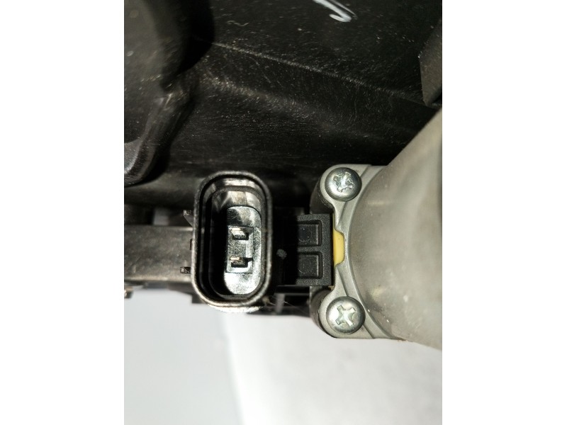 Recambio de elevalunas trasero izquierdo para hyundai tucson (tl, tle) 1.7 crdi referencia OEM IAM 9215000100 5P 5601323 83470D7