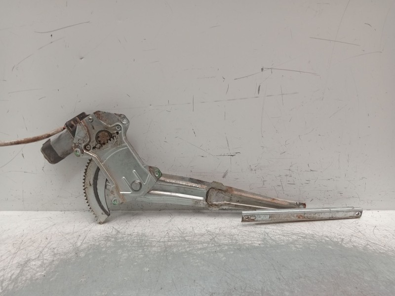 Recambio de elevalunas delantero derecho para tata xenon pick-up 2.2 dicor 4x4 referencia OEM IAM 260208B1 2P 