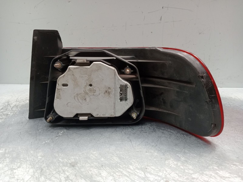 Recambio de piloto trasero izquierdo para honda accord v (cc, cd) 2.0 i (cd4) referencia OEM IAM   