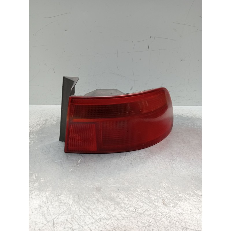 Recambio de piloto trasero derecho para honda accord v (cc, cd) 2.0 i (cd4) referencia OEM IAM   