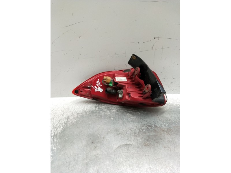 Recambio de piloto trasero derecho para hyundai tucson (tl, tle) 1.7 crdi referencia OEM IAM 92402D3 92402D7 