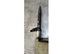 Recambio de inyector para opel zafira tourer selective referencia OEM IAM 55570012  
