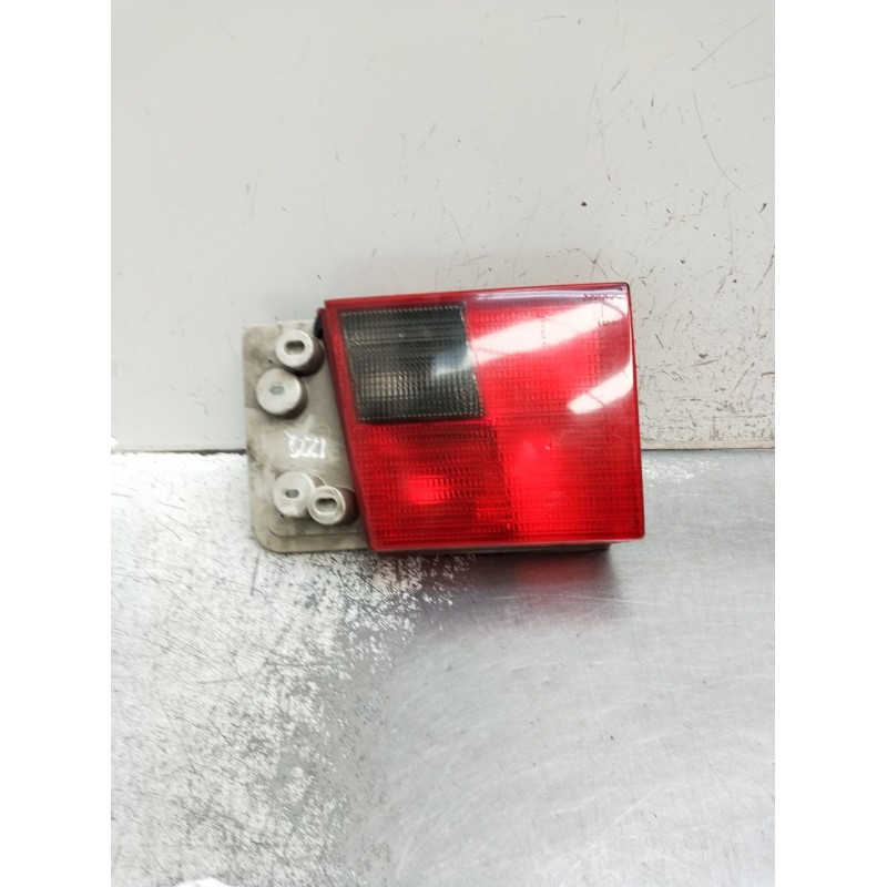 Recambio de piloto trasero izquierdo interior para audi a6 c4 avant (4a5) 1.9 tdi referencia OEM IAM 4A0945093  