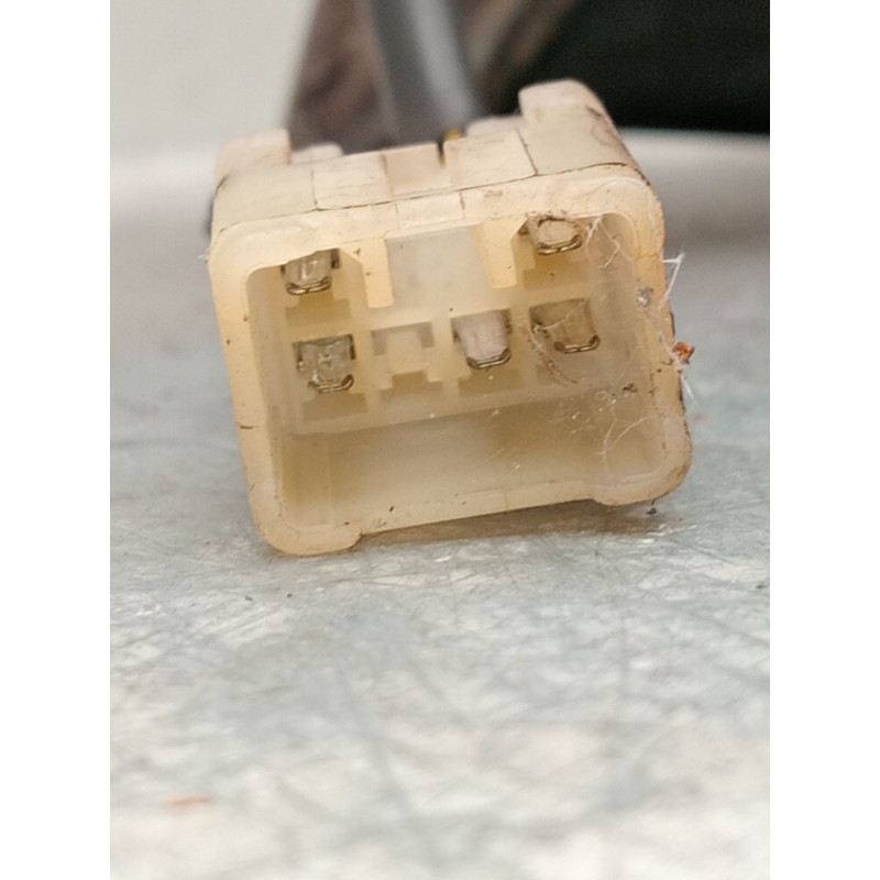 Recambio de retrovisor derecho para tata xenon pick-up 2.2 dicor 4x4 referencia OEM IAM ELECTRICO 1 ENCHUFE 5 PINES 