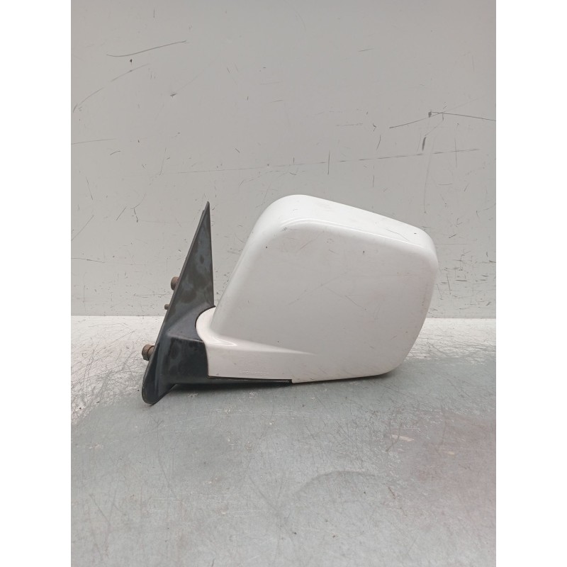 Recambio de retrovisor izquierdo para tata xenon pick-up 2.2 dicor 4x4 referencia OEM IAM ELECTRICO 1 ENCHUFE 5 PINES 