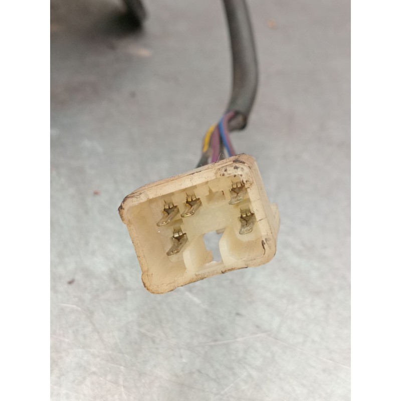 Recambio de retrovisor izquierdo para tata xenon pick-up 2.2 dicor 4x4 referencia OEM IAM ELECTRICO 1 ENCHUFE 5 PINES 