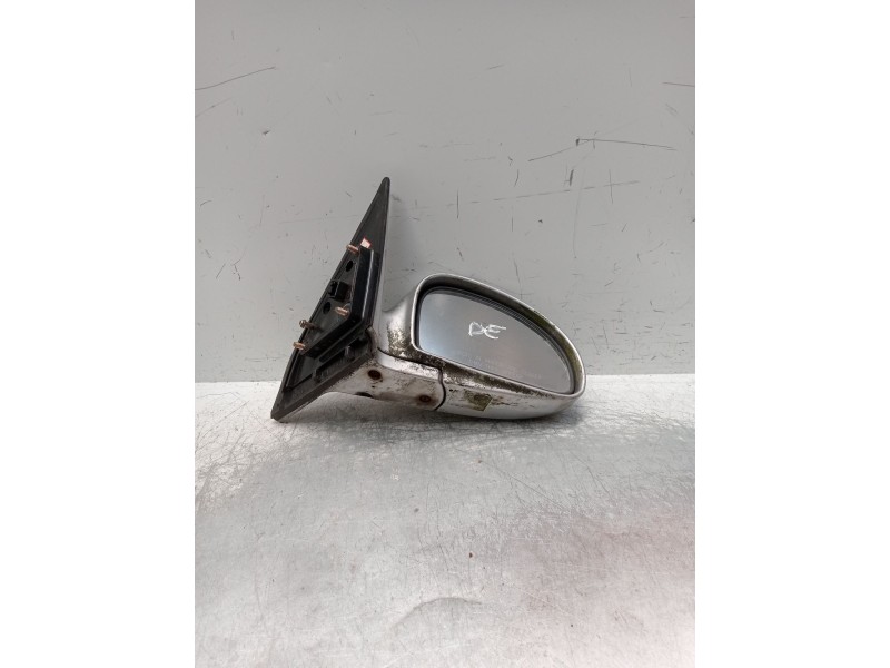 Recambio de retrovisor derecho para kia cerato i hatchback (ld) 1.5 crdi referencia OEM IAM ELECTRICO 1 ENCHUFE 5 PINES 
