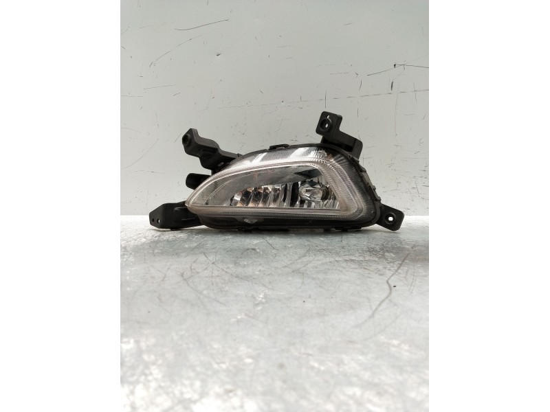 Recambio de faro antiniebla izquierdo para hyundai tucson (tl, tle) 1.7 crdi referencia OEM IAM 92201D7000  