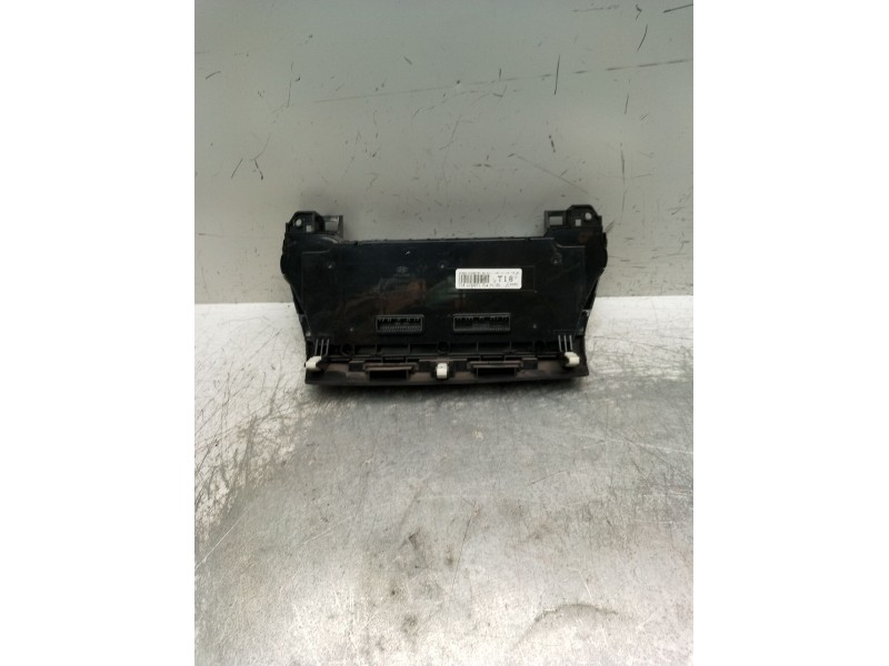 Recambio de mando calefaccion / aire acondicionado para hyundai tucson (tl, tle) 1.7 crdi referencia OEM IAM 97250D7290TRY 97250