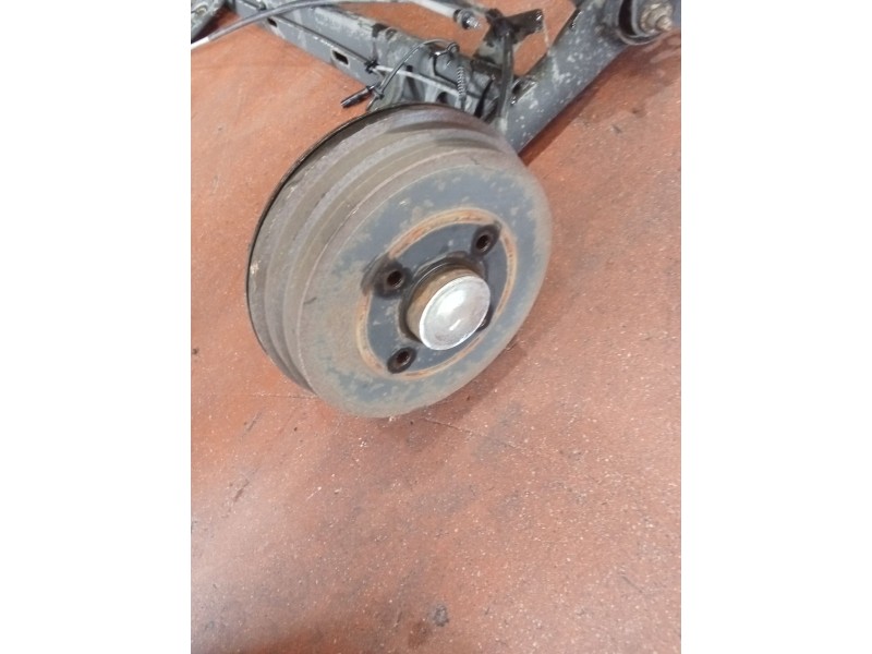 Recambio de puente trasero para renault clio iii exception referencia OEM IAM   TAMBOR/ABS