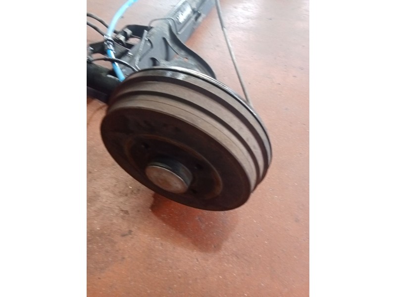 Recambio de puente trasero para renault clio iii exception referencia OEM IAM   TAMBOR/ABS