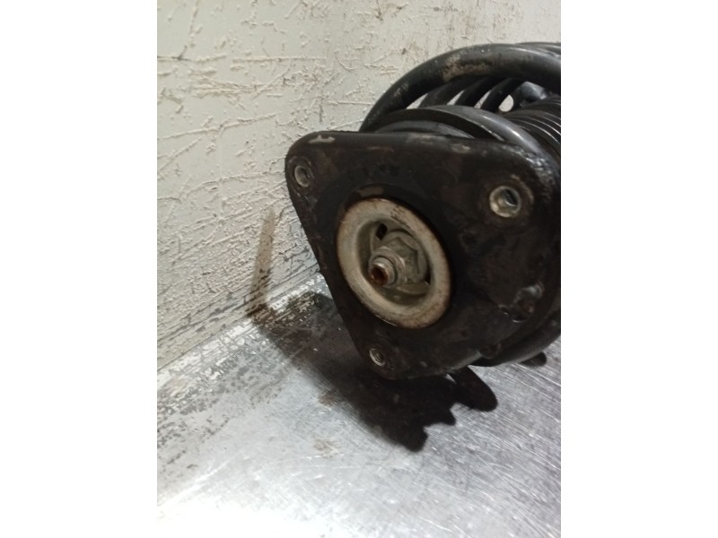 Recambio de amortiguador delantero izquierdo para ford c-max ii (dxa/cb7, dxa/ceu) 1.6 tdci referencia OEM IAM   