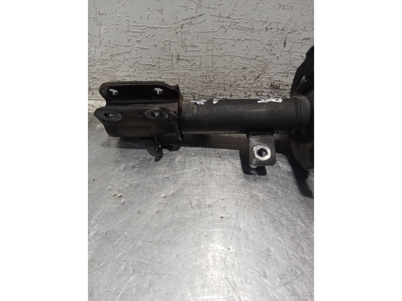 Recambio de amortiguador delantero izquierdo para nissan micra iii (k12) 1.5 dci referencia OEM IAM   