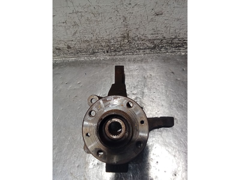 Recambio de mangueta delantera izquierda para nissan micra iii (k12) 1.5 dci referencia OEM IAM   