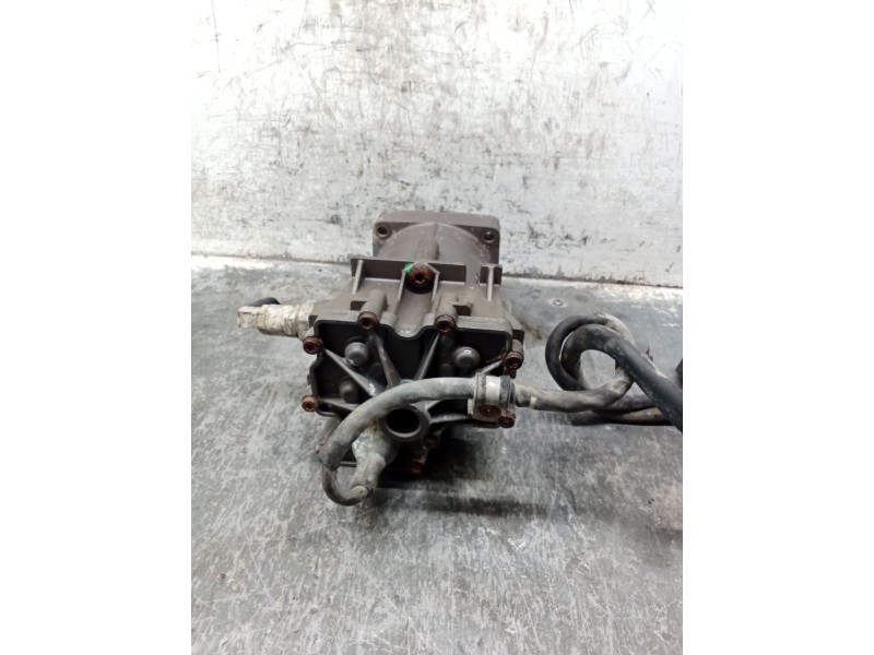 Recambio de bomba embrague para man tgx 18.480 referencia OEM IAM K013727  