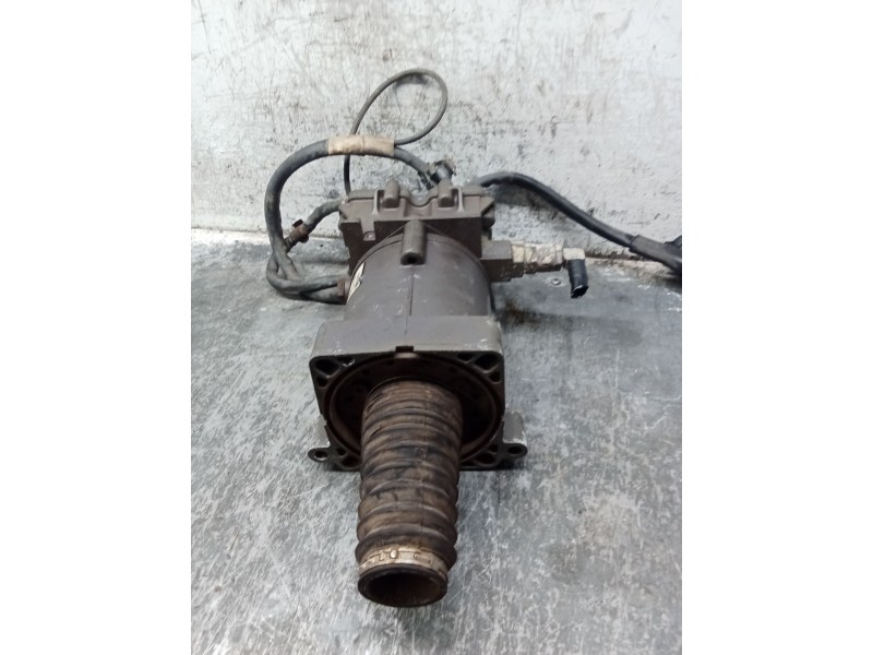 Recambio de bomba embrague para man tgx 18.480 referencia OEM IAM K013727  