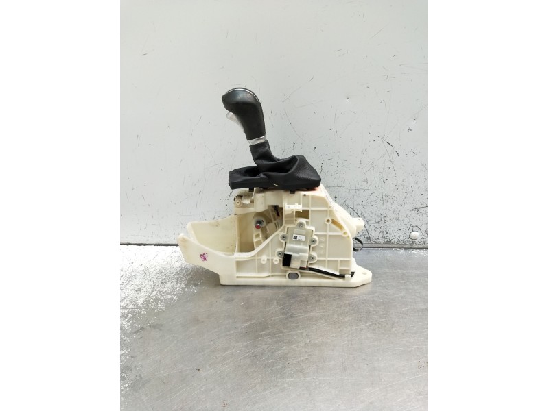 Recambio de palanca cambio para hyundai tucson (tl, tle) 1.7 crdi referencia OEM IAM 46700D3XXX 1604130235 