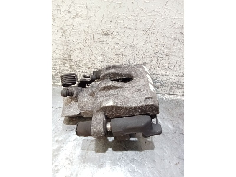 Recambio de pinza freno trasera derecha para ford c-max ii (dxa/cb7, dxa/ceu) 1.6 tdci referencia OEM IAM   
