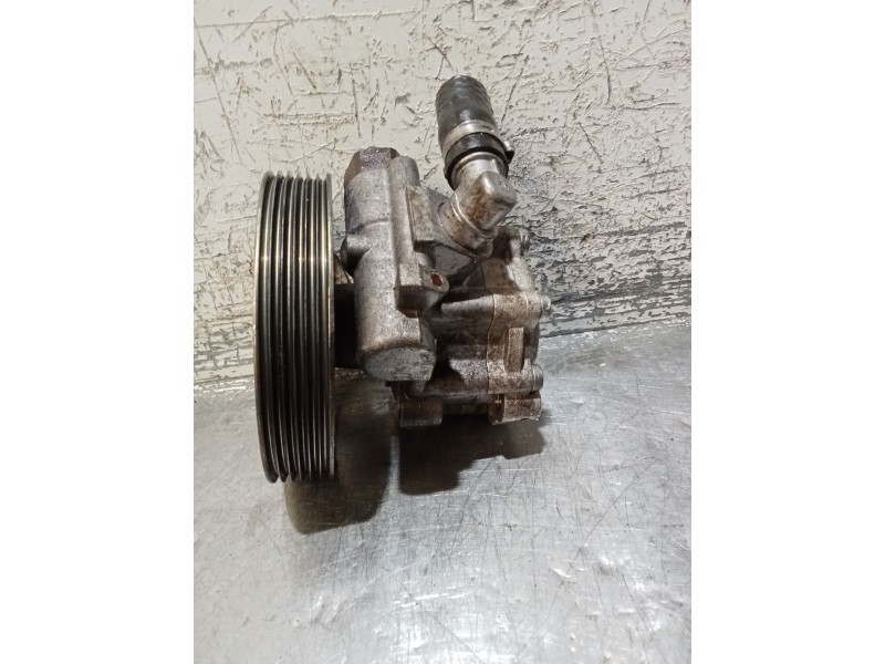 Recambio de bomba direccion para peugeot 406 (8b) 2.0 hdi 110 referencia OEM IAM 9637000880  