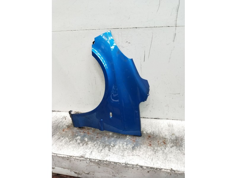 Recambio de aleta delantera izquierda para peugeot 1007 (km_) 1.4 hdi referencia OEM IAM   