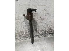 Recambio de inyector para hyundai i30 referencia OEM IAM 338002A400 0445110256 BOSCH