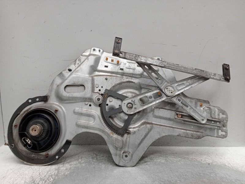 Recambio de elevalunas delantero izquierdo para kia cerato i hatchback (ld) 1.5 crdi referencia OEM IAM 824702F020 5p 5C17A0491