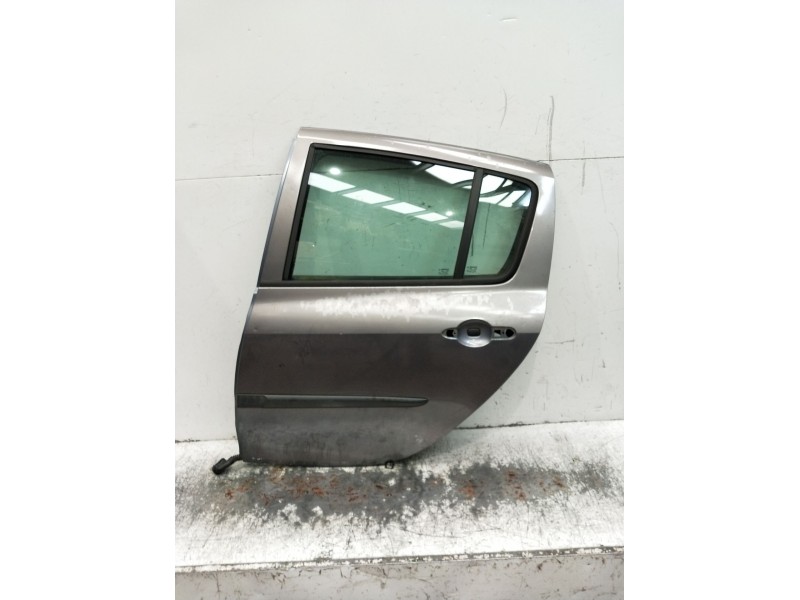 Recambio de puerta trasera izquierda para peugeot 208 i (ca_, cc_) 1.4 hdi referencia OEM IAM  5P 