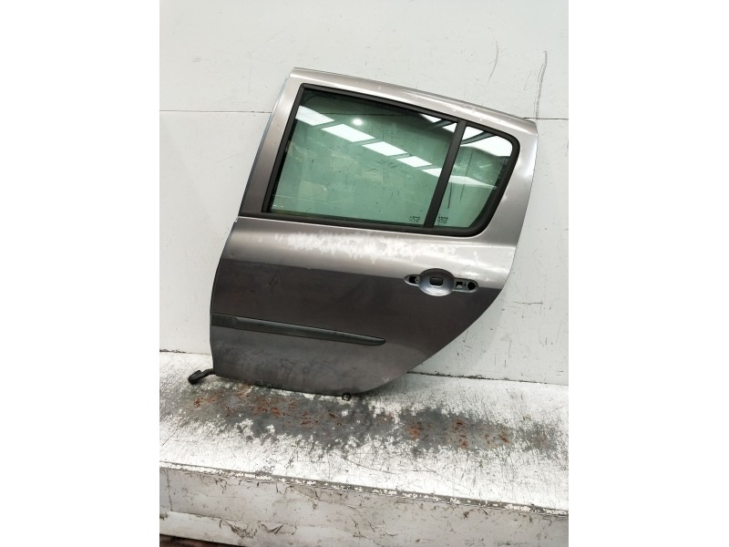 Recambio de puerta trasera izquierda para peugeot 208 i (ca_, cc_) 1.4 hdi referencia OEM IAM  5P 