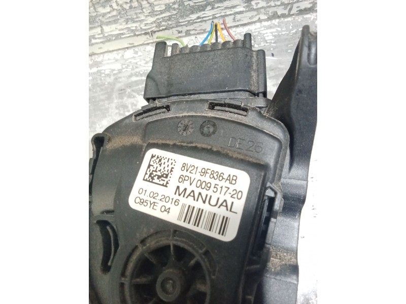 Recambio de potenciometro pedal para ford transit courier b460 monospace 1.5 tdci referencia OEM IAM 6PV00951720  