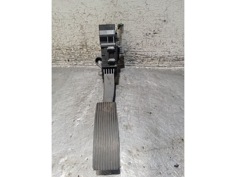 Recambio de potenciometro pedal para mercedes-benz clase a (w176) a 180 cdi blueefficiency (176.012) referencia OEM IAM A246300 