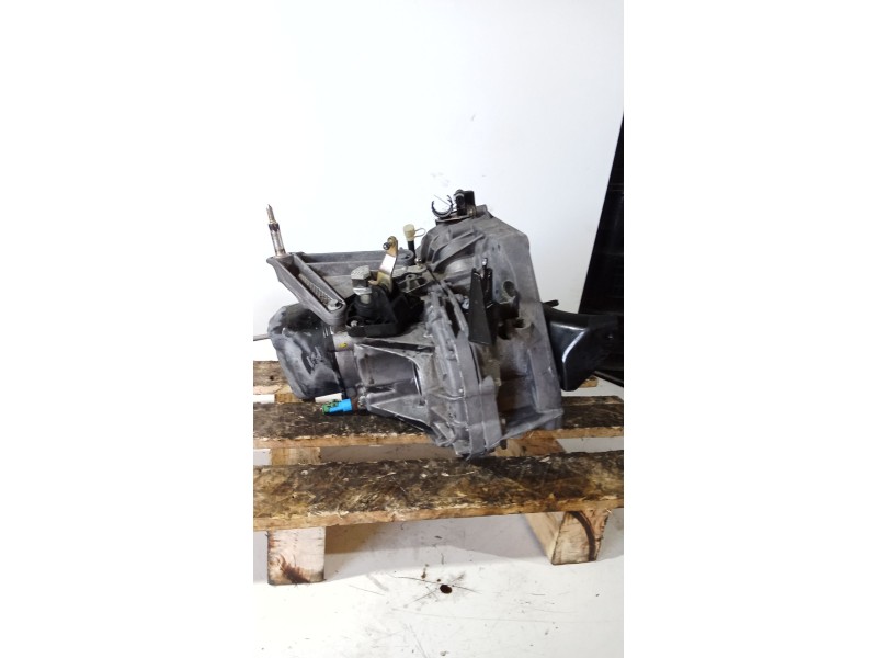Recambio de caja cambios para nissan micra iii (k12) 1.5 dci referencia OEM IAM JH3140 5V C011166