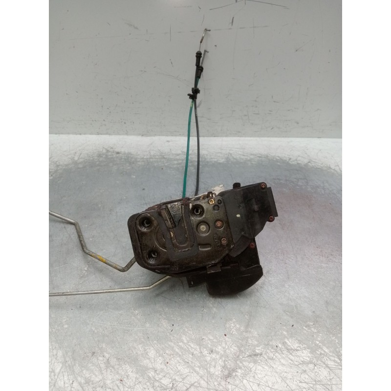 Recambio de motor cierre centralizado delantero izquierdo para kia cerato i hatchback (ld) 1.5 crdi referencia OEM IAM  5P 