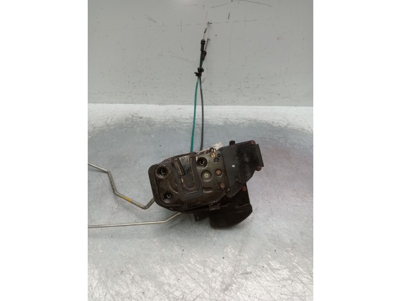 Recambio de motor cierre centralizado delantero izquierdo para kia cerato i hatchback (ld) 1.5 crdi referencia OEM IAM  5P 