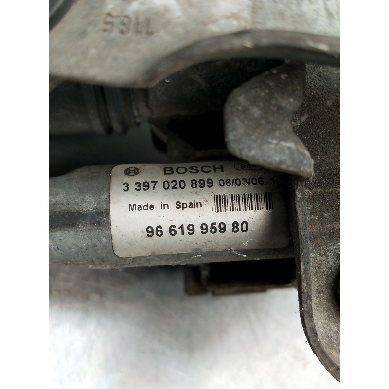 Recambio de motor limpia delantero para peugeot 407 coupé (6c_) 2.7 hdi referencia OEM IAM 3397020899 9661995980 derecho 0390241