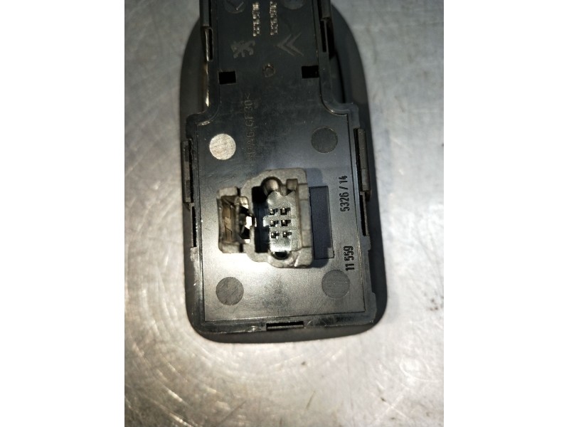 Recambio de mando elevalunas delantero izquierdo para peugeot 407 coupé (6c_) 2.7 hdi referencia OEM IAM 96588274XT 3P 53269706 