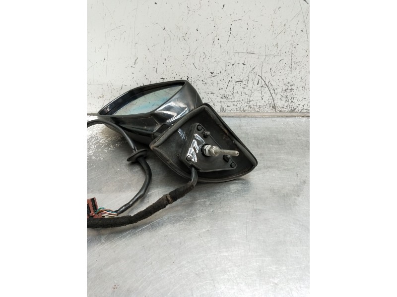 Recambio de retrovisor izquierdo para peugeot 407 coupé (6c_) 2.7 hdi referencia OEM IAM  eléctrico 