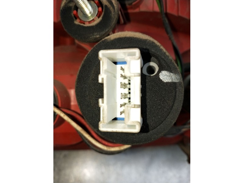 Recambio de piloto trasero derecho para peugeot 407 coupé (6c_) 2.7 hdi referencia OEM IAM 9648537580  