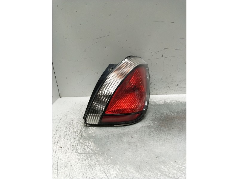 Recambio de piloto trasero derecho para kia rio ii (jb) 1.5 crdi referencia OEM IAM   