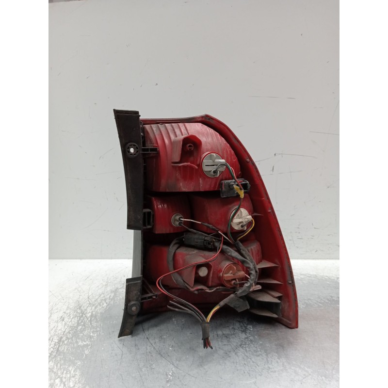 Recambio de piloto trasero izquierdo para kia sportage ii (je_, km_) 2.0 crdi referencia OEM IAM   