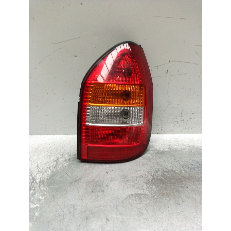Recambio de piloto trasero derecho para opel zafira a monospace (t98) 2.0 dti 16v (f75) referencia OEM IAM   