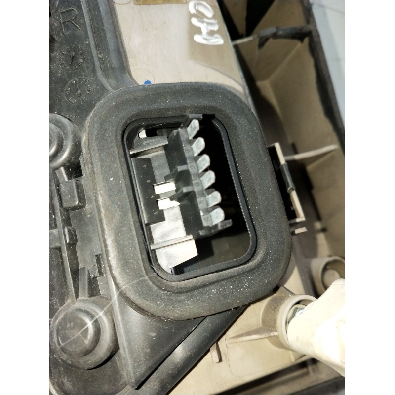 Recambio de piloto trasero derecho para opel zafira a monospace (t98) 2.0 dti 16v (f75) referencia OEM IAM   