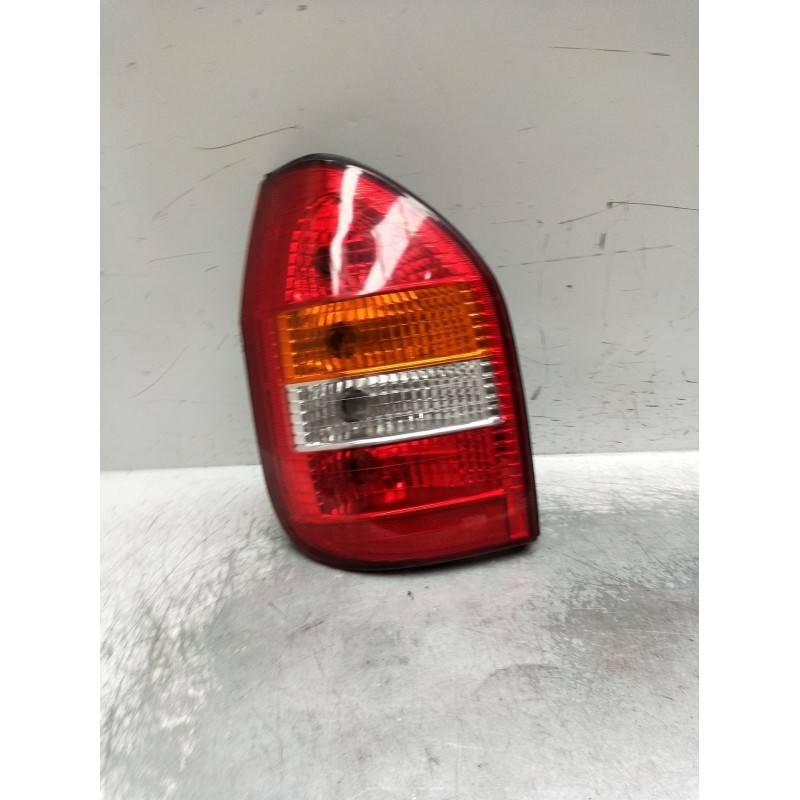 Recambio de piloto trasero izquierdo para opel zafira a monospace (t98) 2.0 dti 16v (f75) referencia OEM IAM   