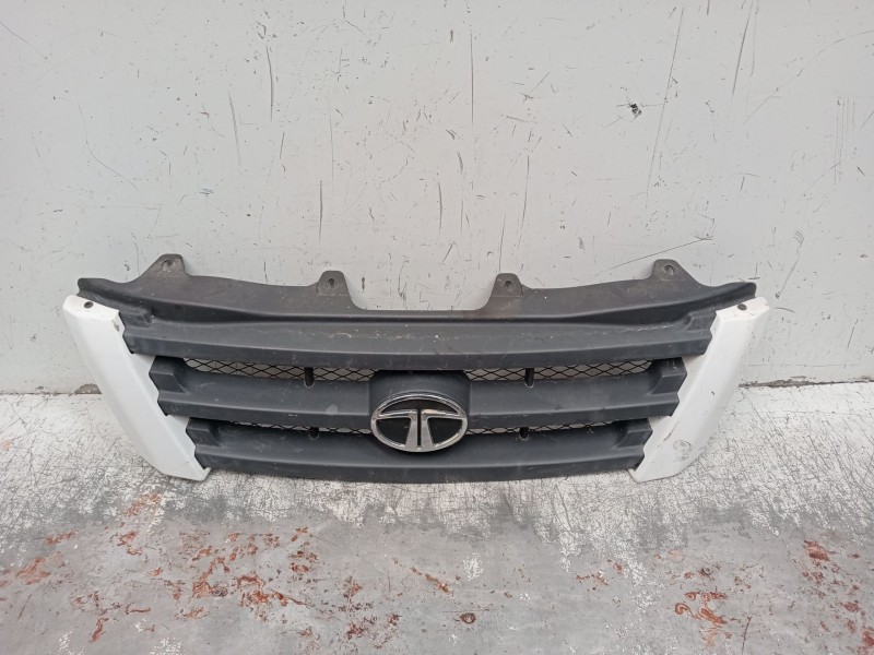 Recambio de rejilla delantera para tata xenon pick-up 2.2 dicor 4x4 referencia OEM IAM   