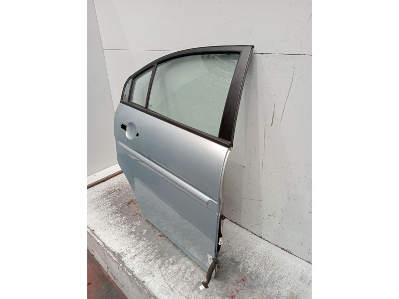 Recambio de puerta trasera derecha para hyundai accent (mc) gl crdi referencia OEM IAM   4P