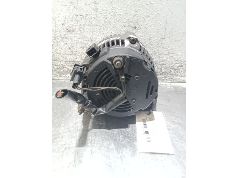Recambio de alternador para seat ibiza ii (6k1) 1.9 tdi referencia OEM IAM 0123320038 028903028 BOSCH