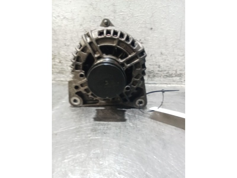 Recambio de alternador para renault clio iii (br0/1, cr0/1) 1.5 dci (br0h, cr0h, cr1s, br1s) referencia OEM IAM 0124425037 82003