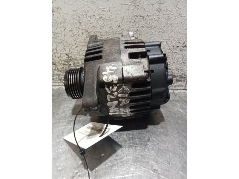 Recambio de alternador para kia rio ii (jb) 1.5 crdi referencia OEM IAM 2655475 373002A110 